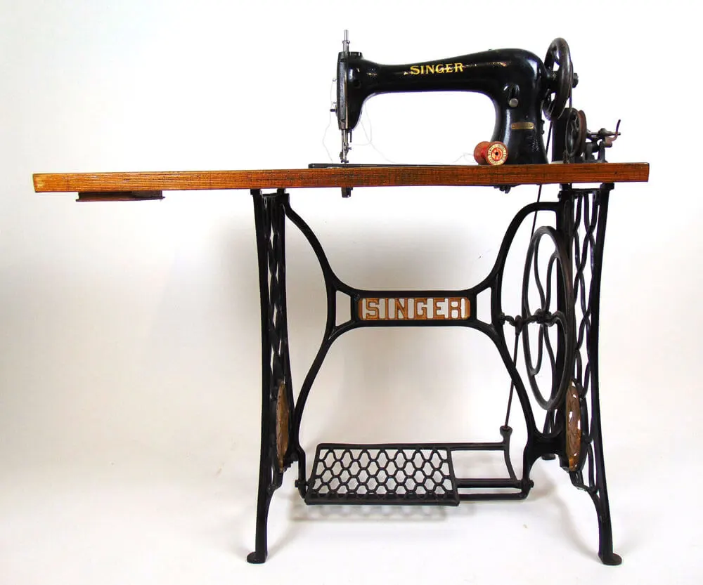 Singer Treadle Sewing machine