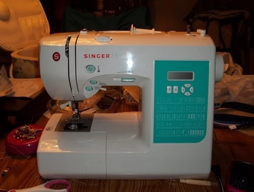 Singer Stylist 7258 Sewing Machine